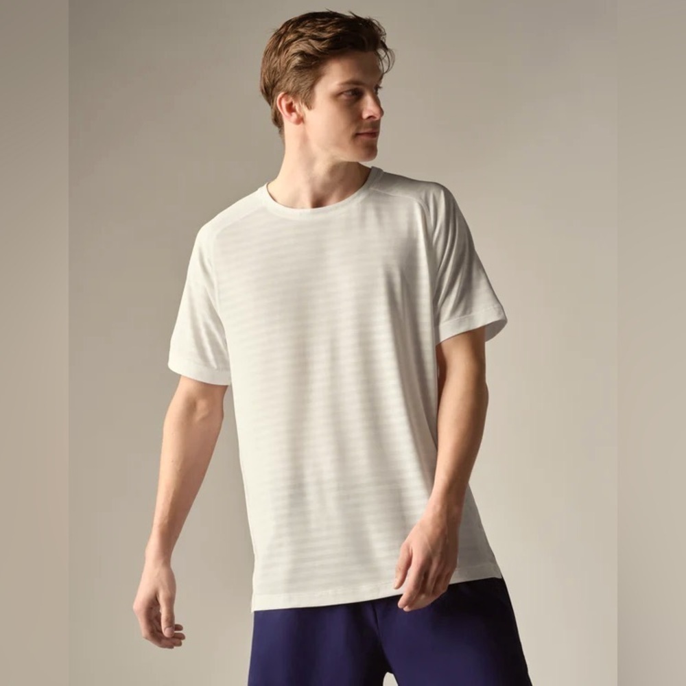 RHONE Men's White Subtle-Stripe Performance Tee